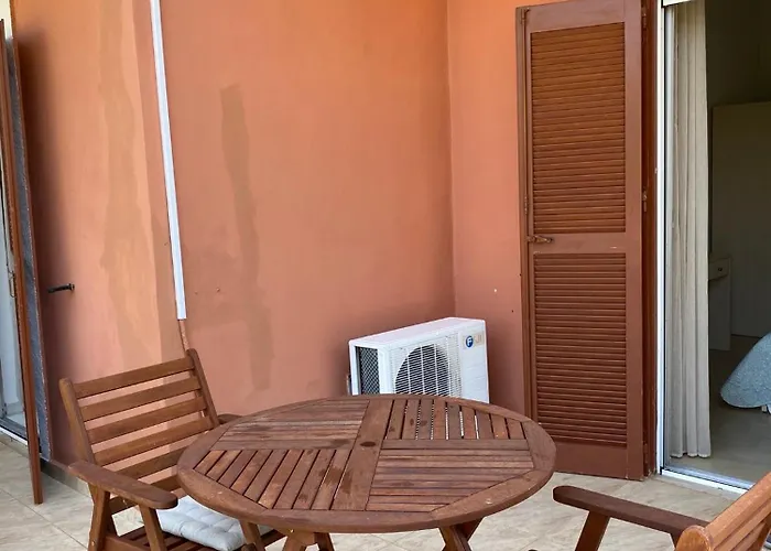 아파트 Sunny & Cosy Summer Flat